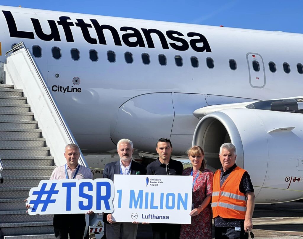 Ovidiu Hațegan - Pasagerul cu numărul 1 milion pe Aeroportul Timișoara în 2023 - Acesta a călătorit pe un zbor Lufthansa